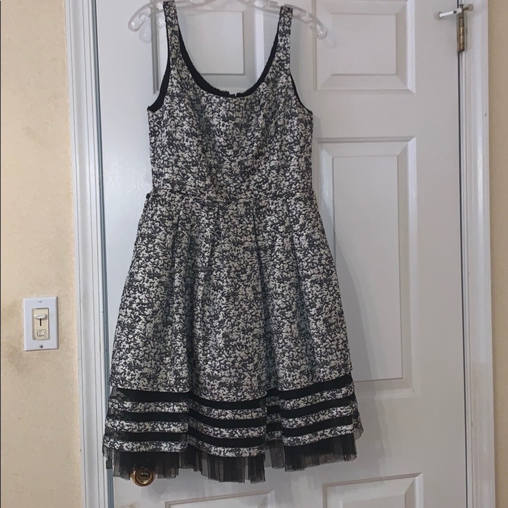 Gorgeous couture dress!